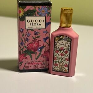 Gucci Flora Gorgeous Gardenia Eau de Parfum - MINIATURE